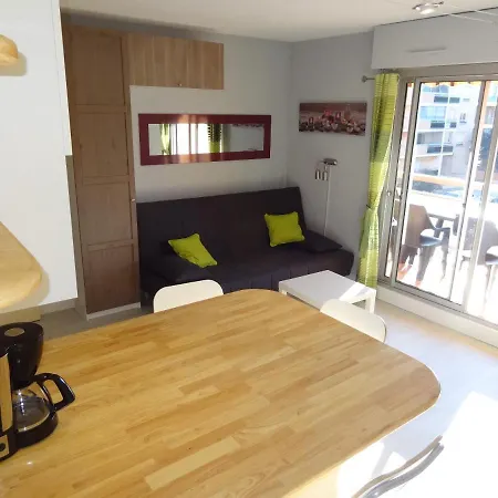 Apartment Spacieux Proche Plage. Wi-fi, Climatisation Bormes-les-Mimosas